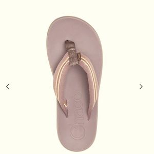 Chaco’s Chillos flip flops